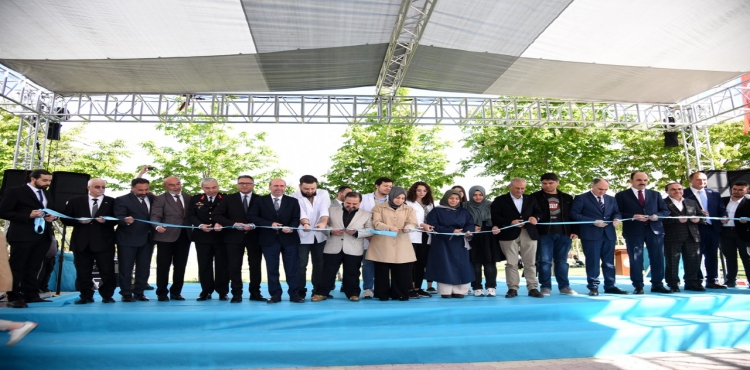 Selçuklu Belediyesi tarafından yapılan  Merve Mercan Parkı Dualarla açıldı