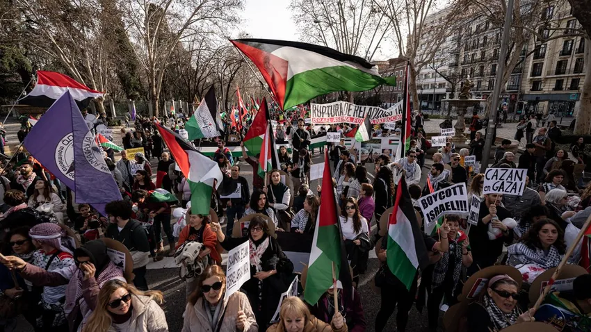 Avrupa, Filistin için meydanlara indi: "Bu bir savaş değil, soykırım"