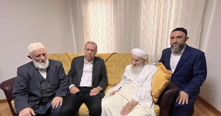 Erdoğan'dan İsmailağa Cemaati'ne ziyaret