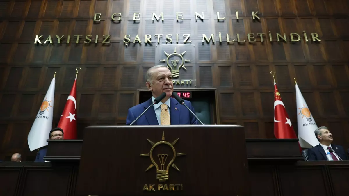 Cumhurbaşkanı Erdoğan: Sonuçlara bakıp ülkeyi yöneteceğini zanneden zavallıların olduğunu görüyoruz