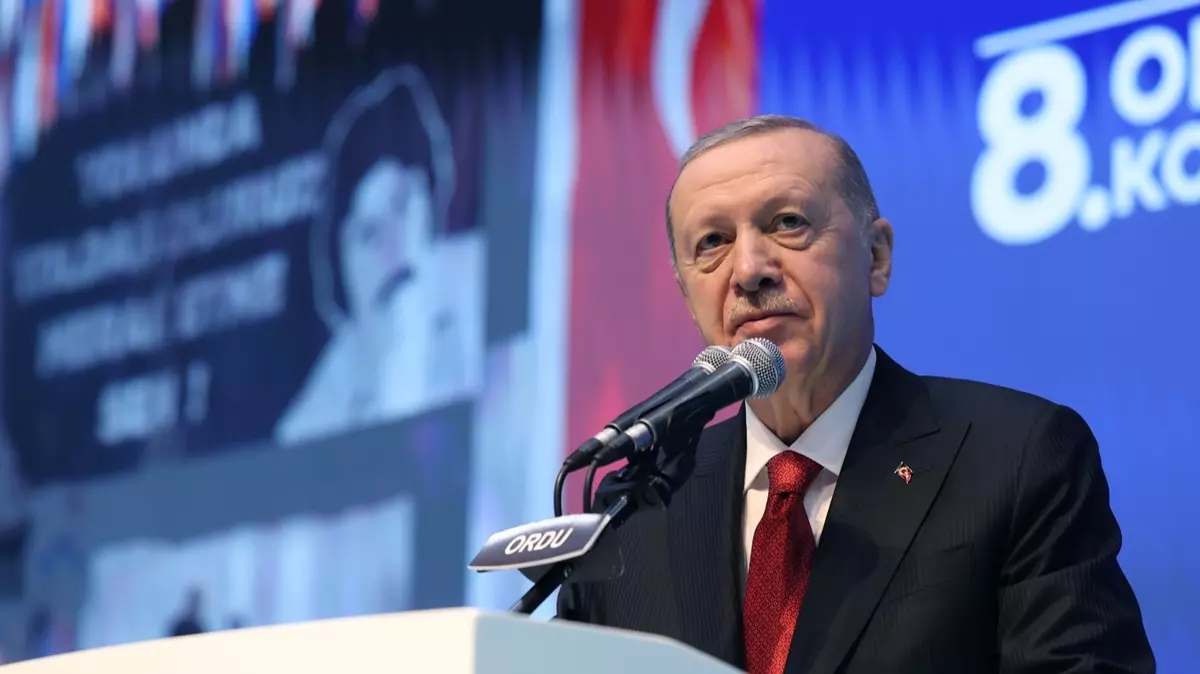 Cumhurbaşkanı Erdoğan muhalefete sert çıktı: Belediyeleri eş, dost çiftliğine çevirdiler