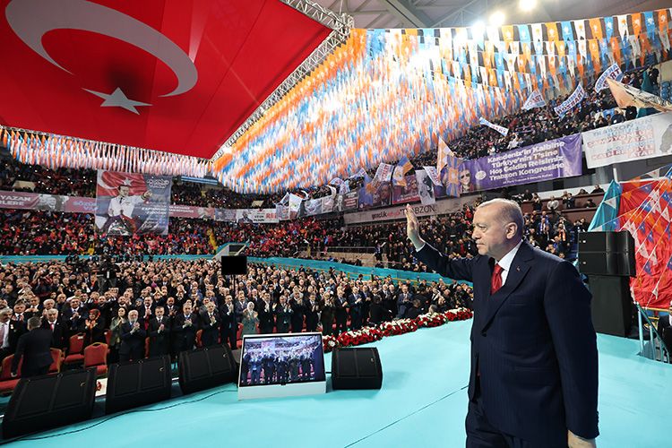 Cumhurbaşkanı Erdoğan'dan Trabzon'da terörsüz Türkiye mesajı! ''Nerede çıban varsa başını kopartıyoruz''
