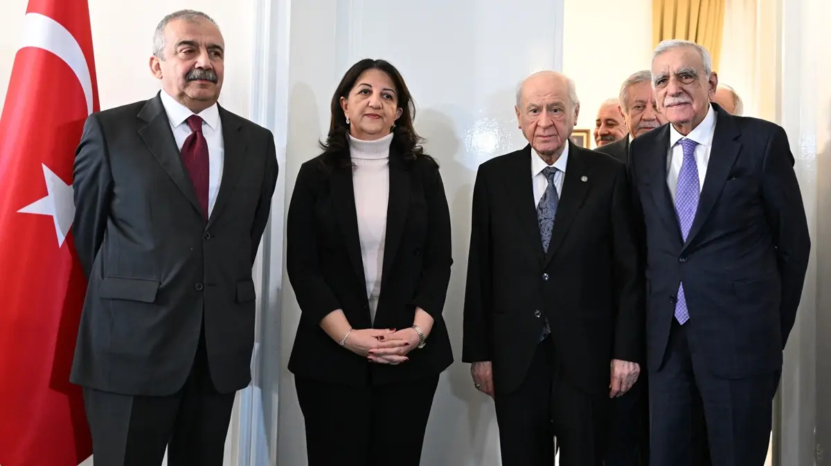 Ankara'da kritik zirve: DEM Parti heyeti Bahçeli ile görüştü