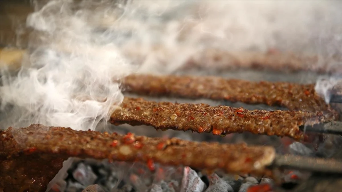Konya'da Adana kebaptan domuz eti çıktı