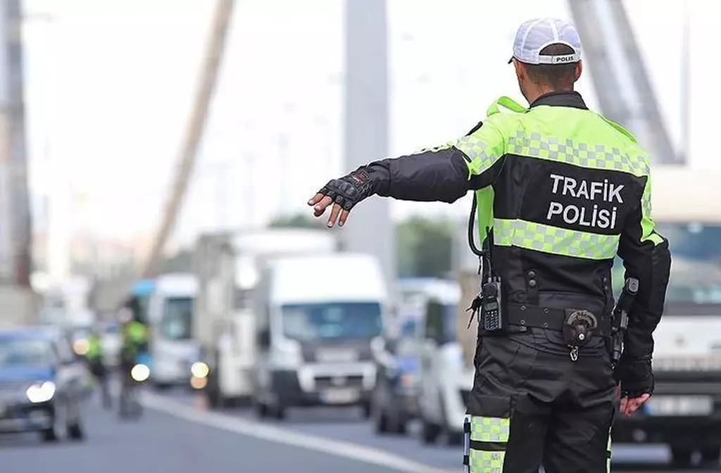 Milletvekillerine yeni ayrıcalık! Artık onlar da muaf olacak: CHP'li eski vekilden tepki: "Kurallar herkes içindir"