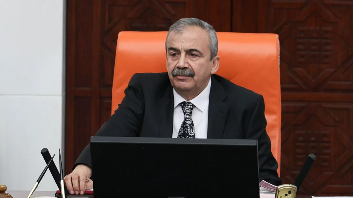 Sırrı Süreyya Önder'in doktoru son durumunu aktardı
