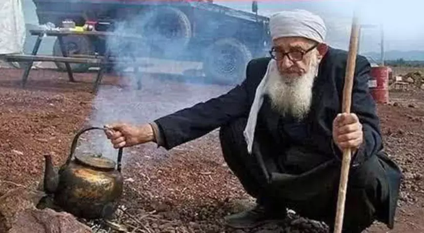 Zeytin Dalı Harekatı'nın sembol ismiydi! 'Çaycı dede' hayatını kaybetti
