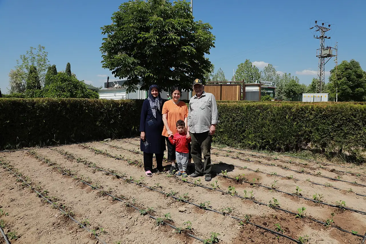Hobi Bahçelerinde Ata Tohumları Da Toprakla Buluştu