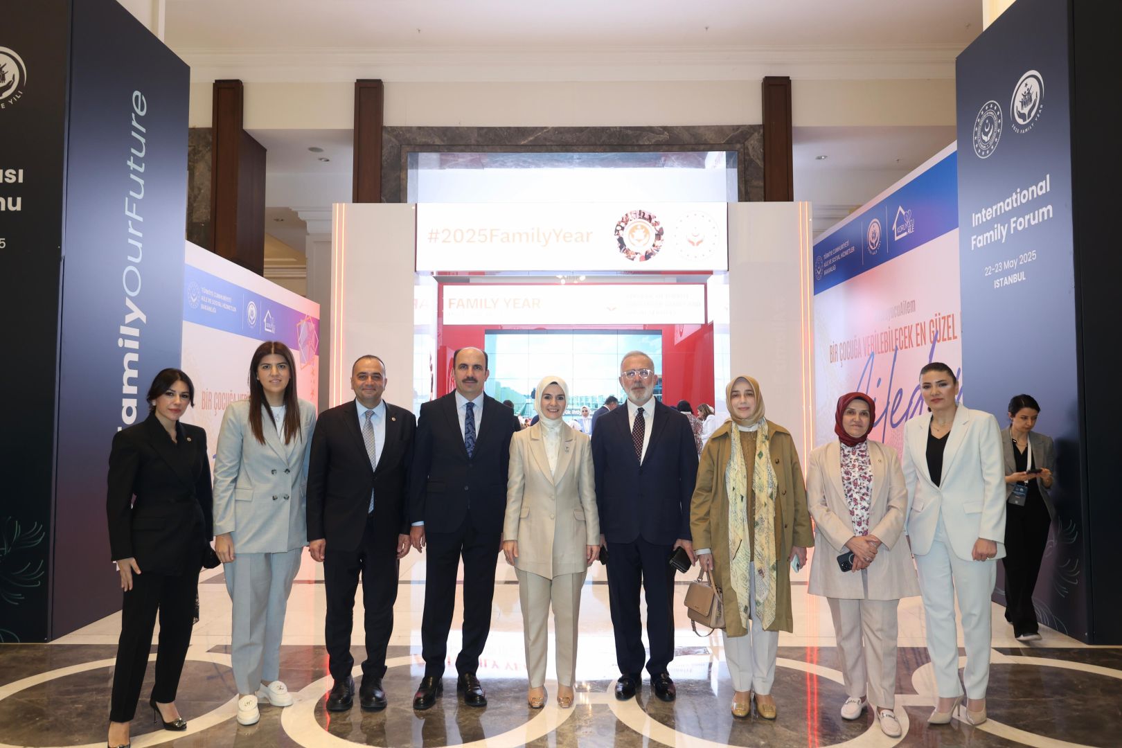 Başkan Altay Uluslararası Aile Forumu’nda Büyükşehir’in Aile Odaklı Çalışmalarını Anlattı