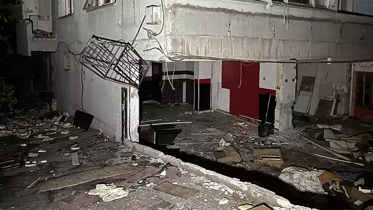 Tüyler ürperten olay! Metruk binada poşetler içerisinde 3 kafatası ve kemik parçaları bulundu