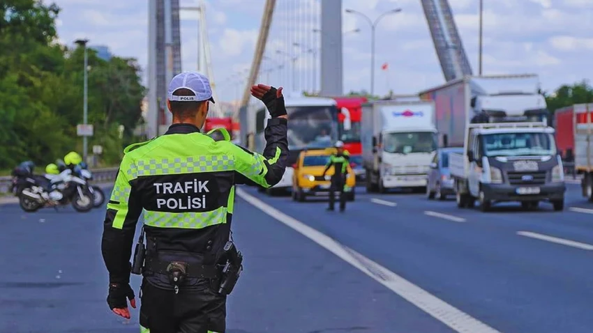 Yeni yargı paketi hazırlığı: Trafikte yol kesene 3 yıl hapis