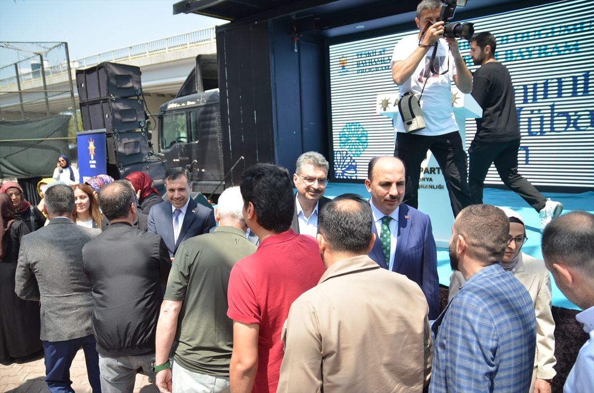AK Parti Konya İl Başkanlığında bayramlaşma programı