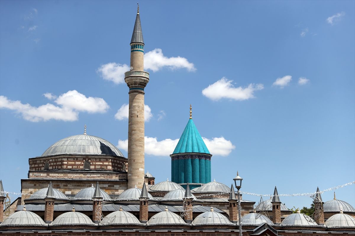 Çini ustası arkeoloğun imza eseri "Kubbe-i Hadra" oldu