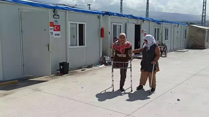 Ev hayaliyle biriktirdiği para, depremde enkazda kayboldu