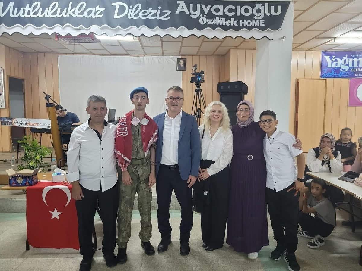 Konya'da asker olmak isteyen engelli genç için temsili "asker eğlencesi" düzenlendi