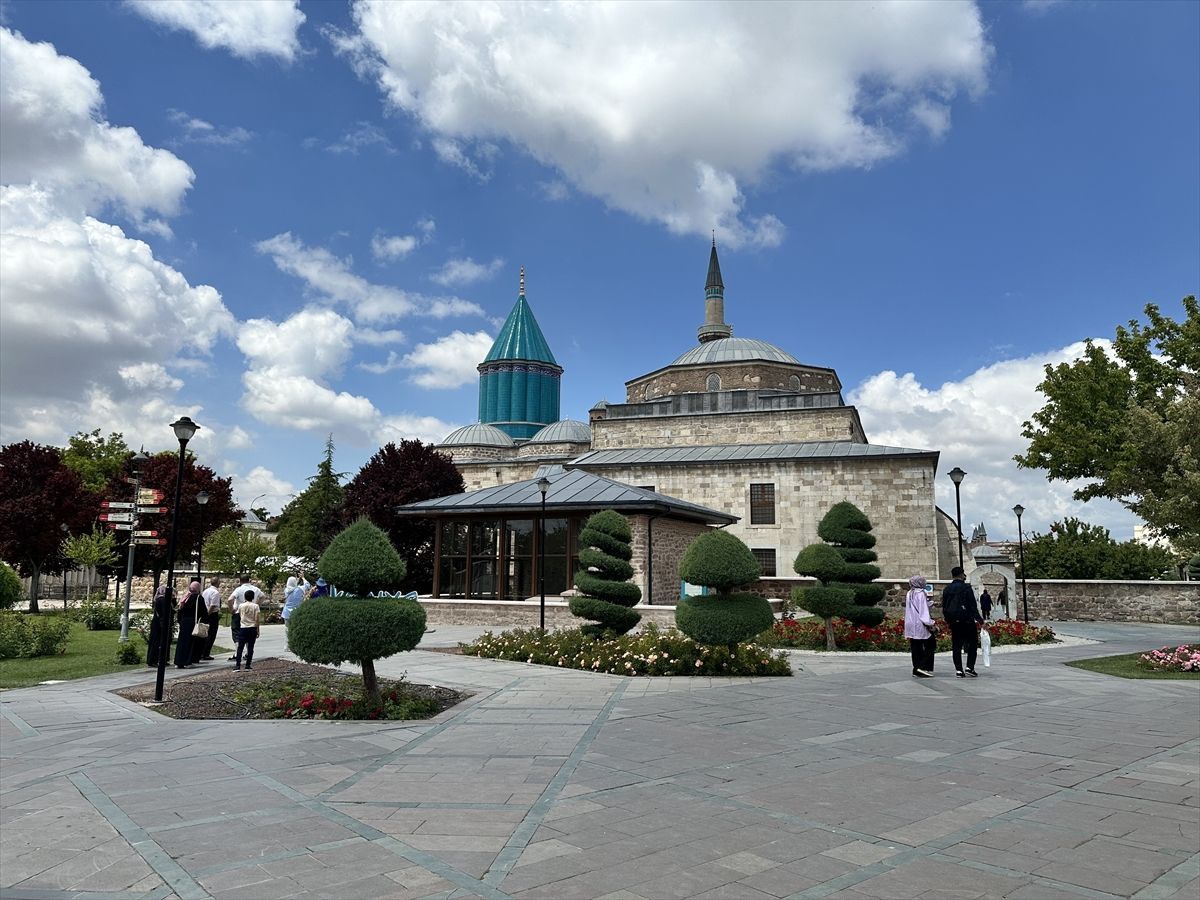 Mevlana Müzesi yılın ilk dört ayında 917 bin ziyaretçi ağırladı