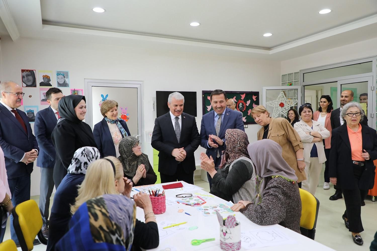 Vali Akın ve Başkan Kılca’dan Alzheimer Merkezine Ziyaret