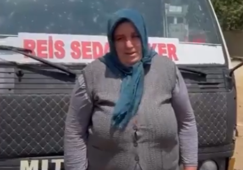 Konya'da evi yanan kadının feryadını o isim duydu! Yaptığı jeste inanamayacaksınız!