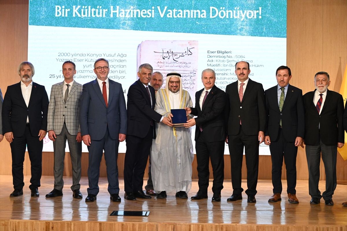 757 yıllık el yazması Konya'ya iade edildi