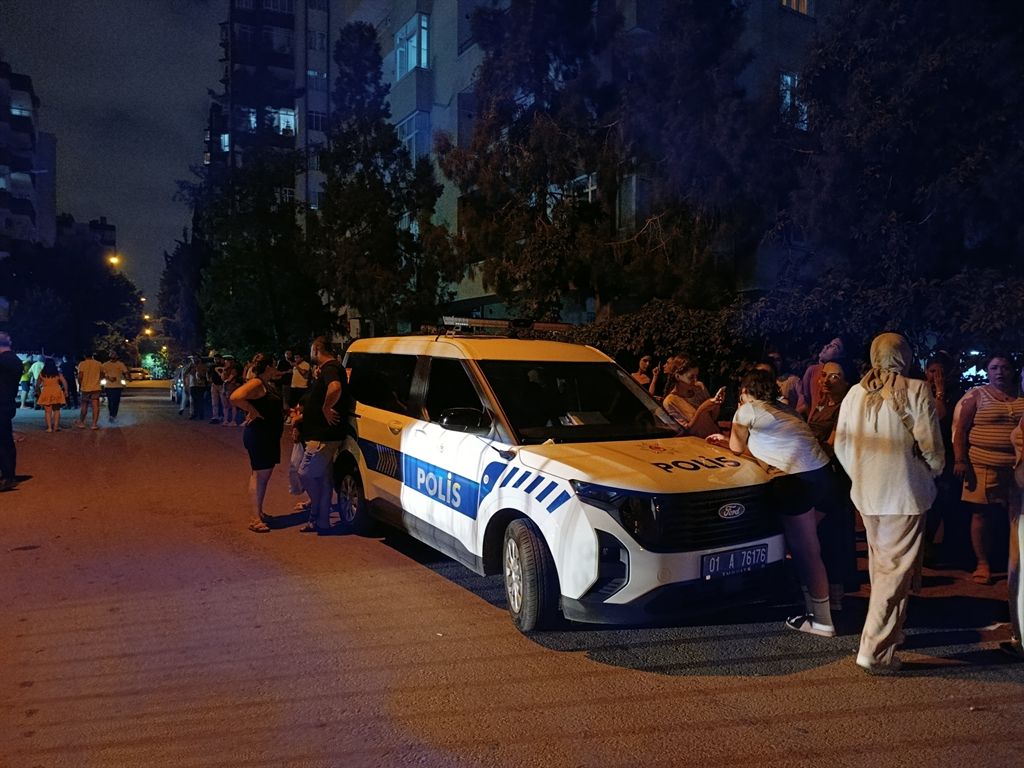Baba, tartıştığı kızı ve eşini öldürüp intihar etti; kız çocuk ise kaçarak kurtuldu