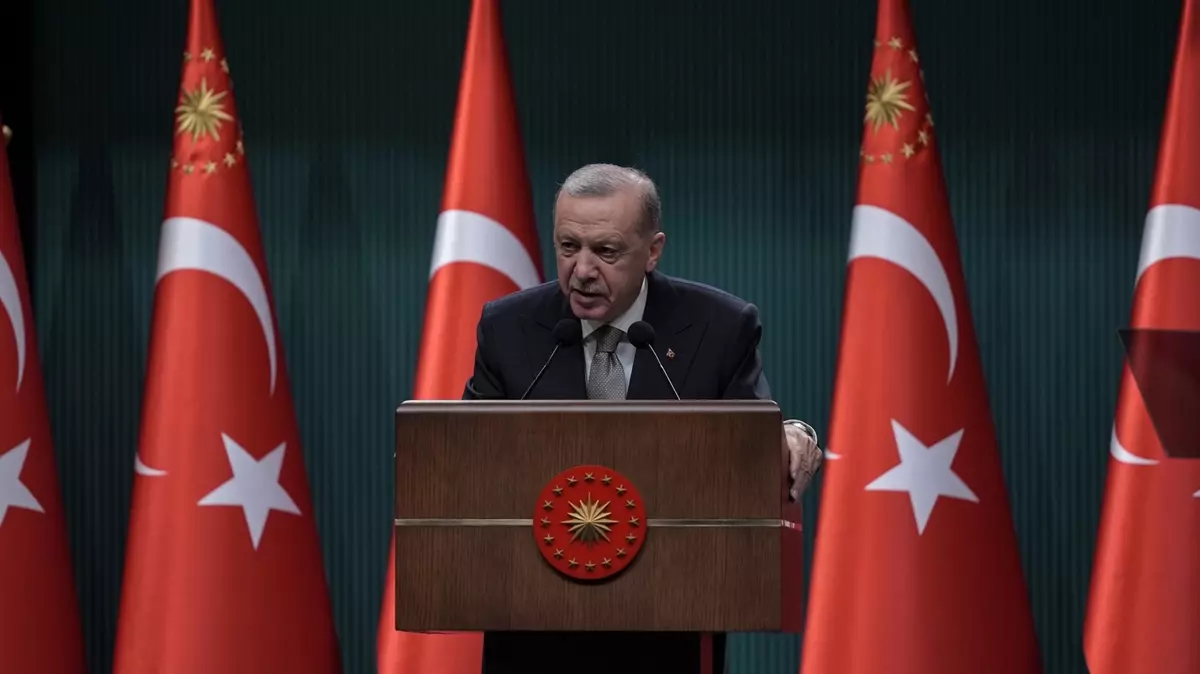 İsrail'in Suriye saldırısına sert tepki... Cumhurbaşkanı Erdoğan'dan önemli açıklamalar
