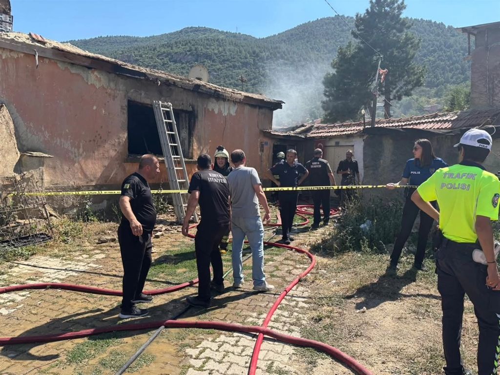 Konya'da evde çıkan yangında bedensel engelli öldü