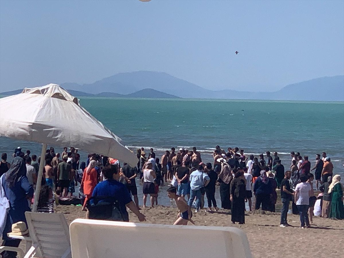 Konya'da gölde boğulma tehlikesi geçiren çocuk hastaneye kaldırıldı