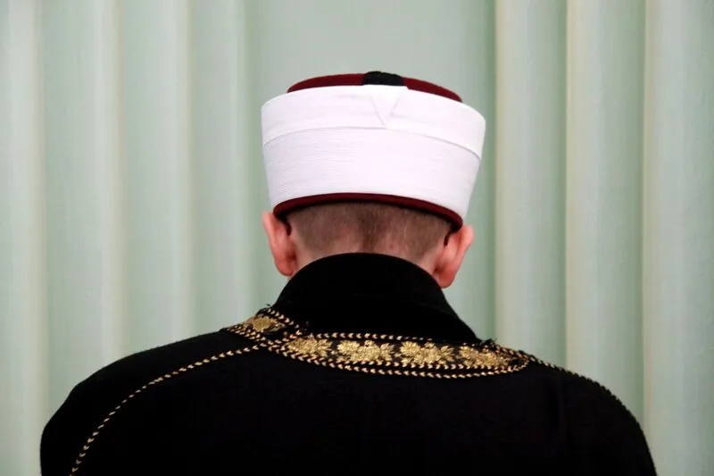 Konya'da skandal!  İmamlara "sahte diploma" operasyonu! 4 imam tutuklandı