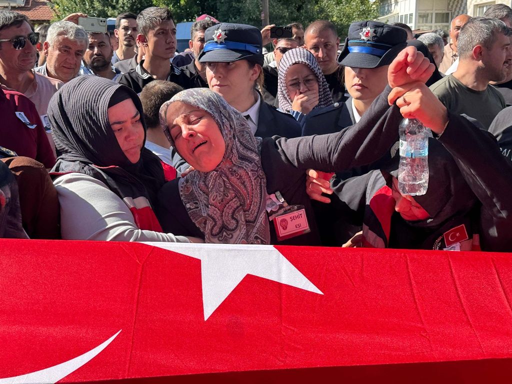 Şehit dozer operatörü, memleketi Konya'da son yolculuğuna uğurlandı