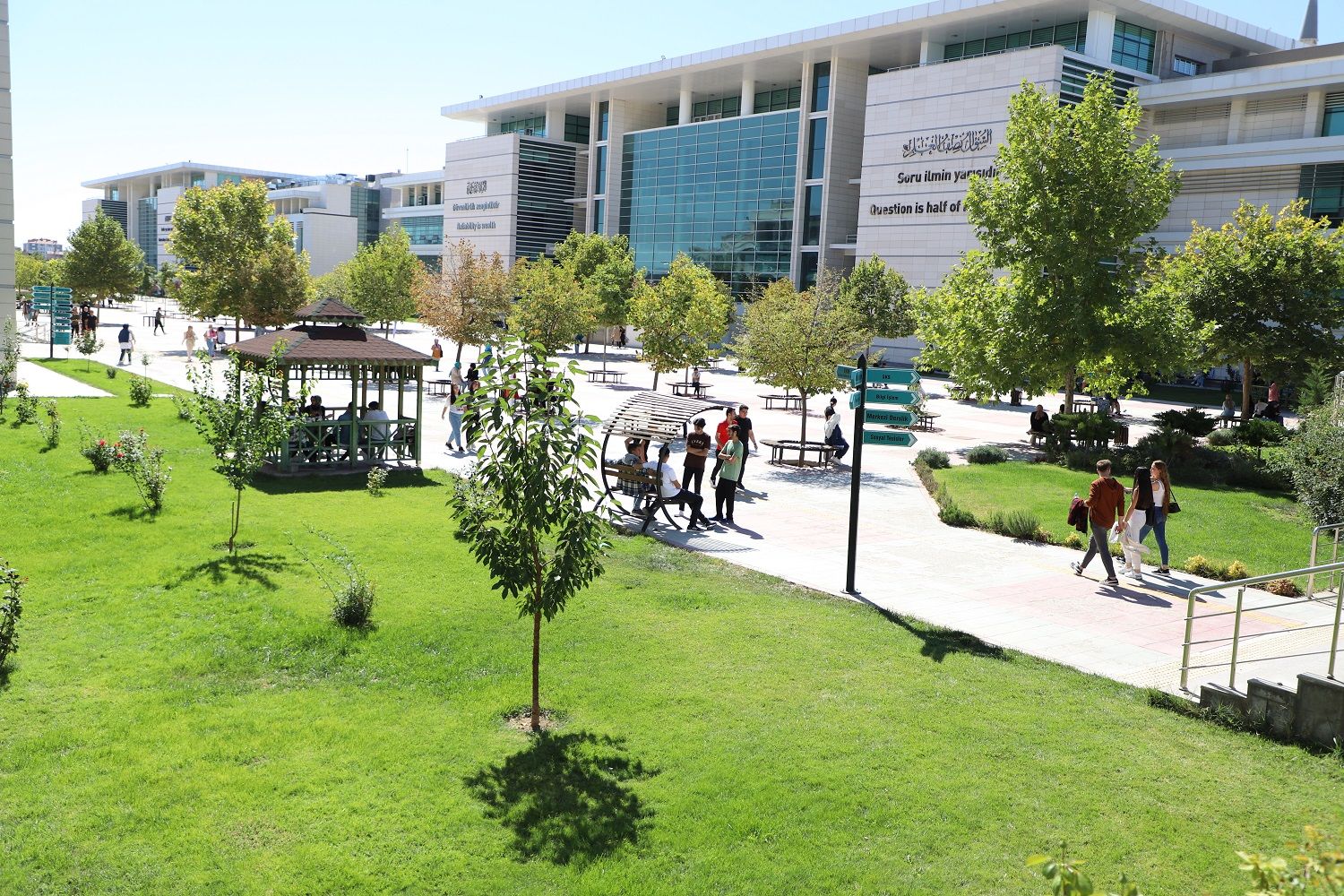 Üniversite adayları için başarının anahtarı KTO Karatay’da