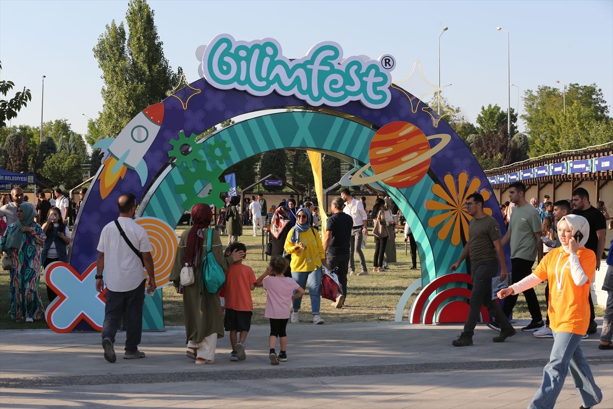10. Konya Bilim Festivali başladı