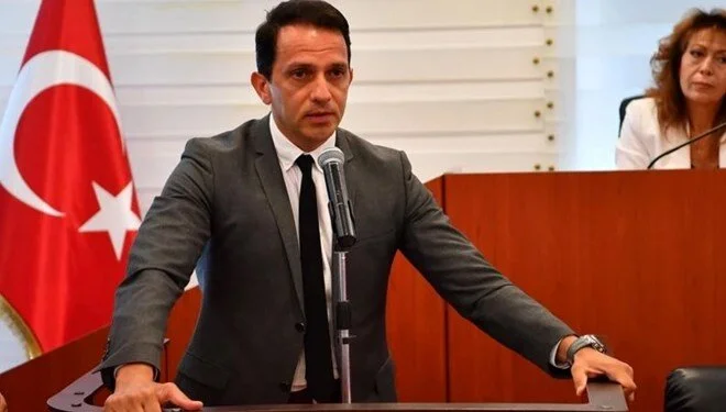 2 milyon dolar iddiasıyla gündeme gelmişti! AK Parti düğmeye bastı, avukat Mücahit Birinci dakikalar sonra istifasını duyurdu