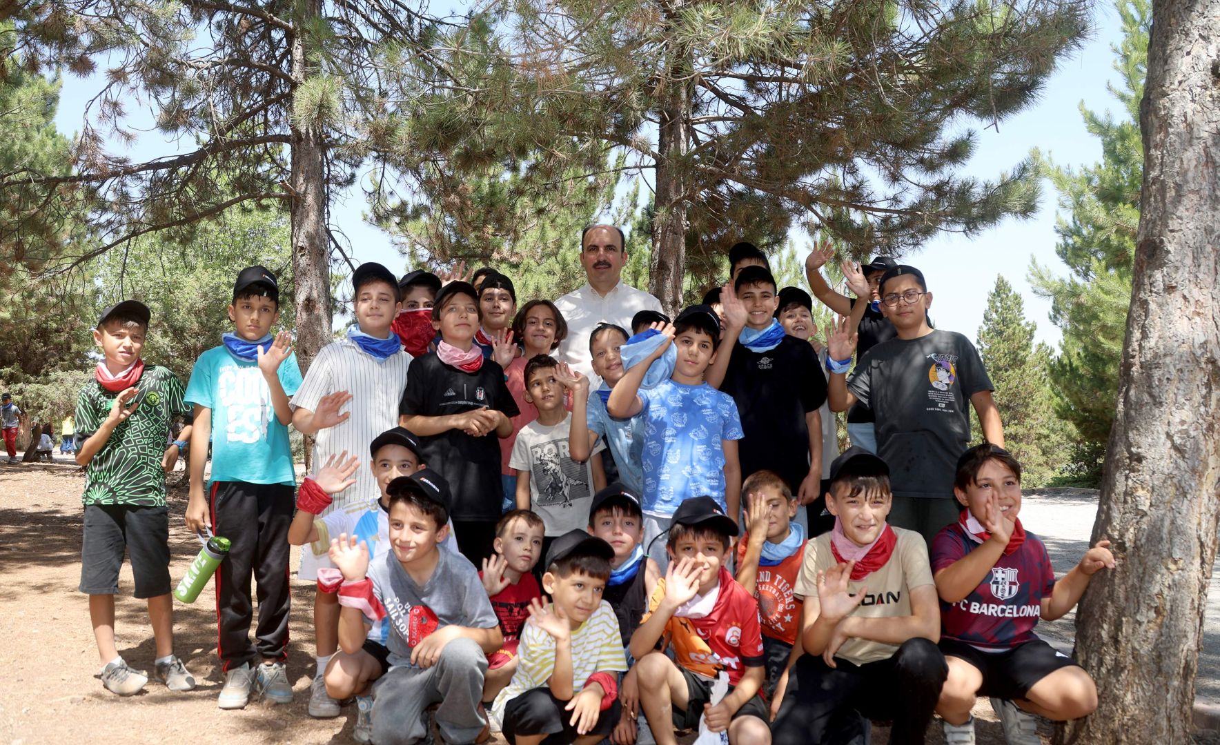 Konya’da 55 bin çocuk, genç KOMEK Yaz Okulu’nda hem eğleniyor hem öğreniyor