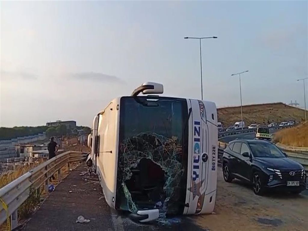  Kuzey Marmara Otoyolu'nda yolcu otobüsü devrildi: 4 kişi öldü, şoför gözaltına alındı