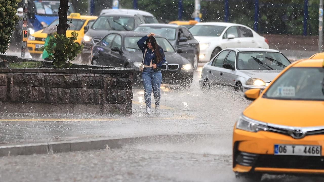 Ankara ve Konya için sağanak uyarısı