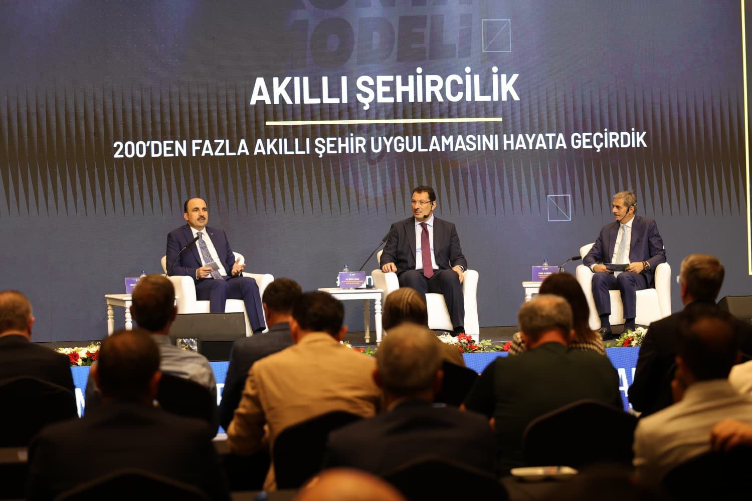 Başkan Altay Belediye Başkanlarına Konya Modeli Belediyeciliği Anlattı