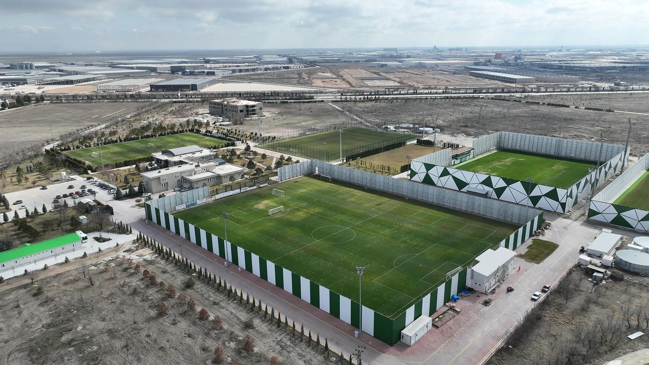 Çelikkayalar, Konyaspor’un Kayacık Tesisleri’ne isim sponsoru oldu