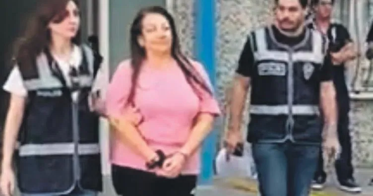 Eşini öldürüp 9 ay banyoda sakladı