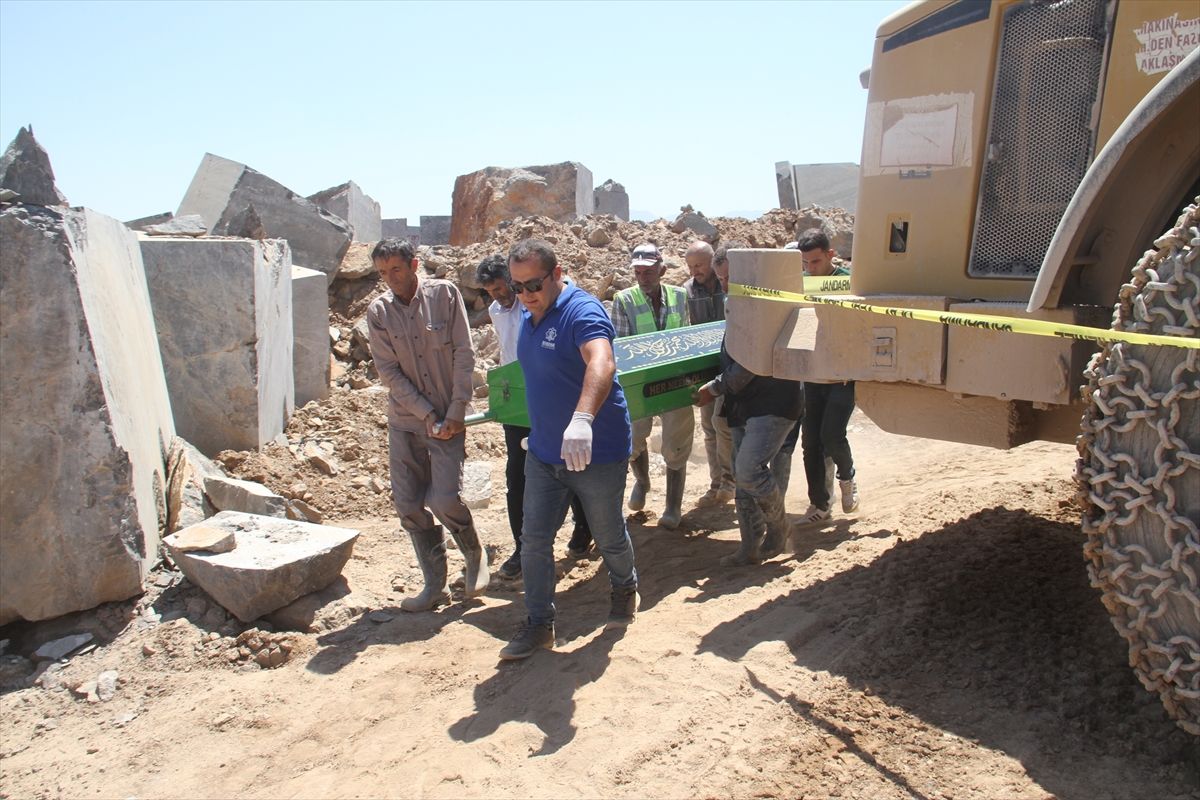 Konya'da feci olay! Üzerine mermer blok düşen maden mühendisi öldü