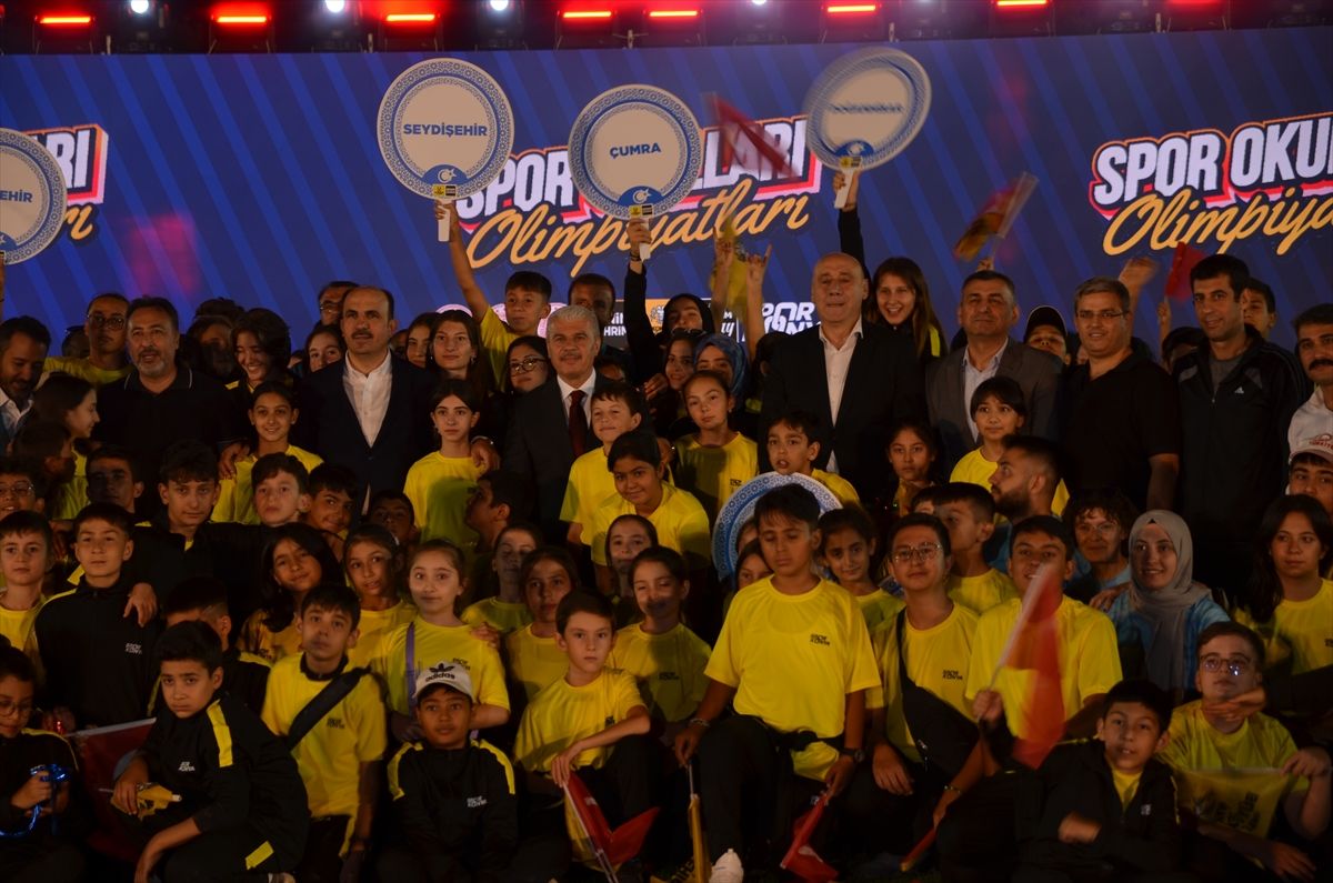 Konya'da "İlçe Spor Okulları Olimpiyatları" başladı