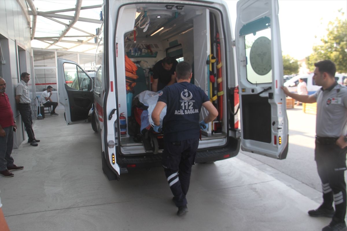 Konya'da otogarda bıçaklı kavgada 2 kişi yaralandı