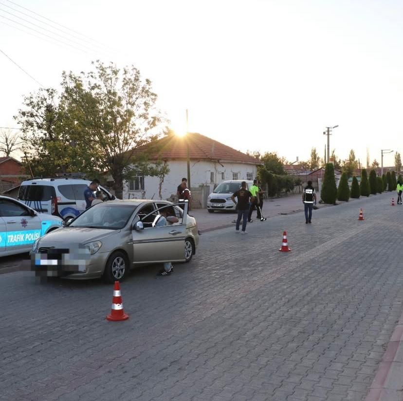 Konya’da uyuşturucuya geçit yok! 5 şüpheli tutuklandı