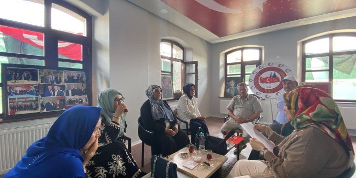 YRP Konya Kadın Kolları'ndan şehit ailelerine ziyaret