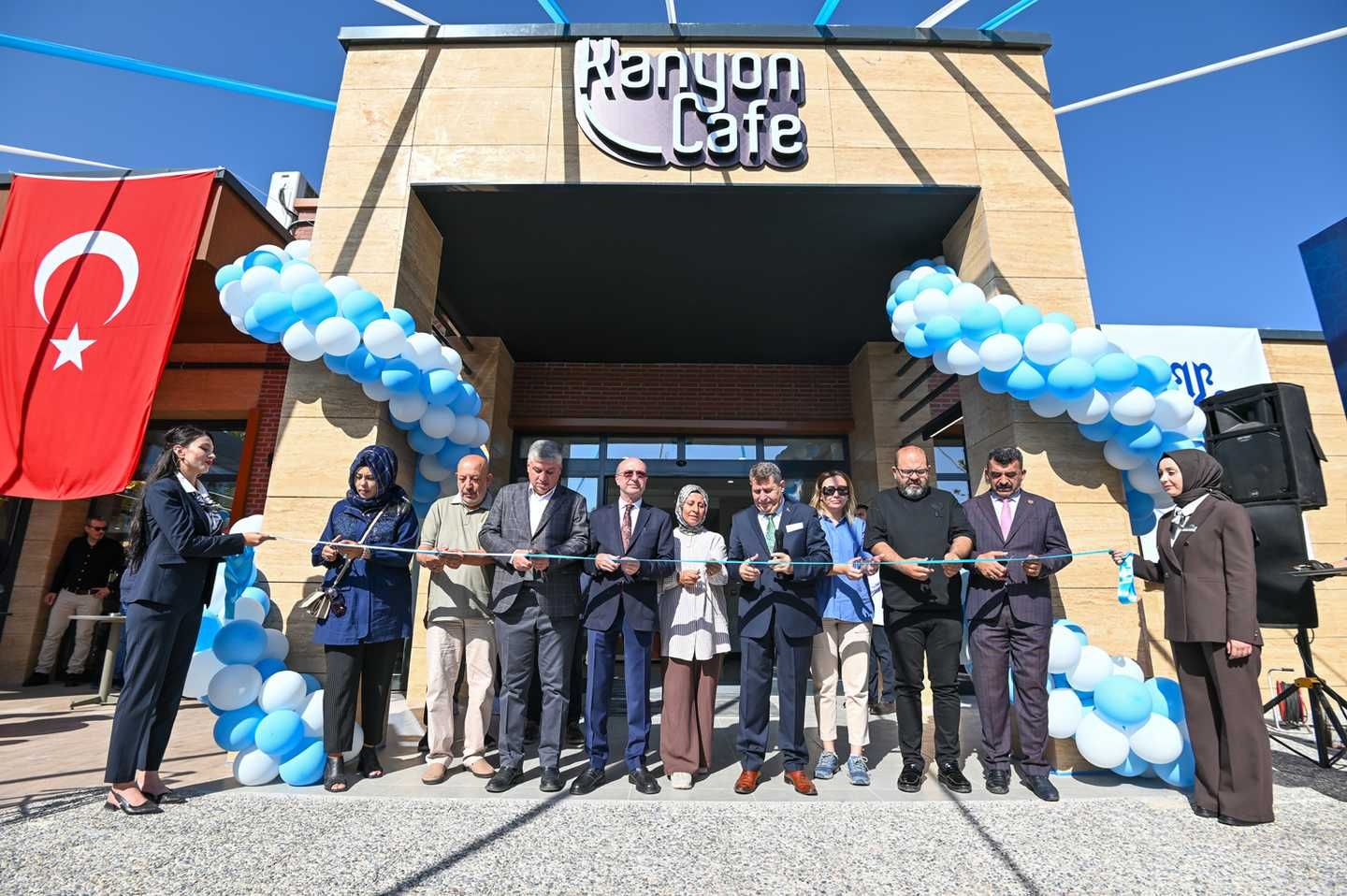 Kanyon Cafe Açıldı