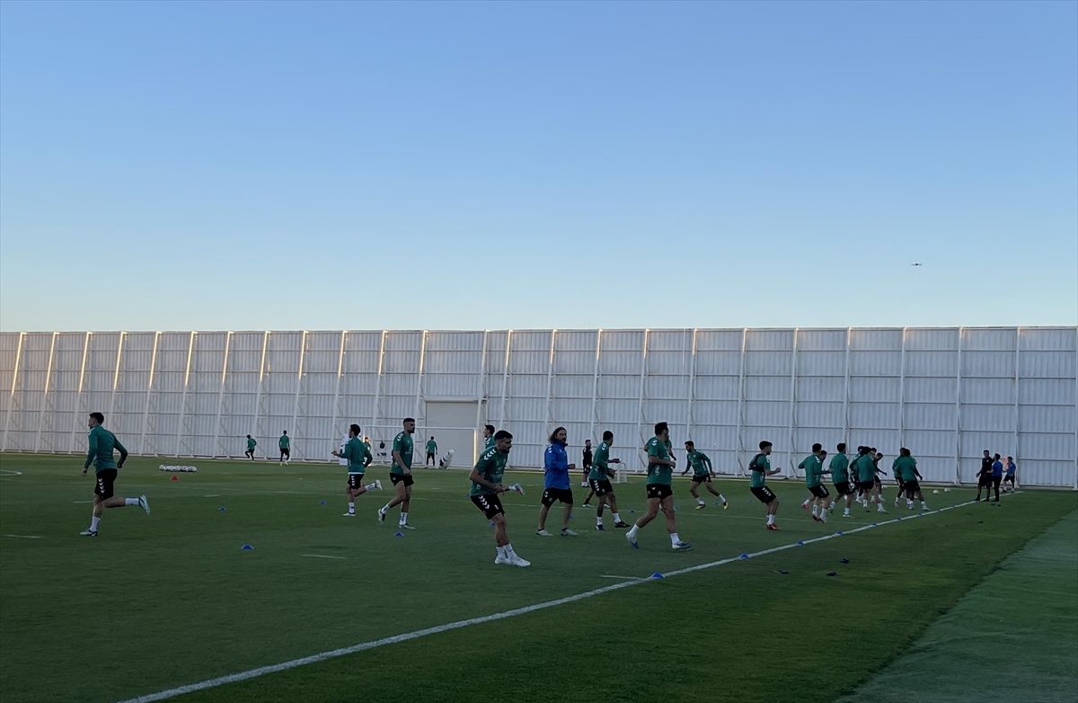 Konyaspor'da Alanyaspor maçı hazırlıkları sürüyor
