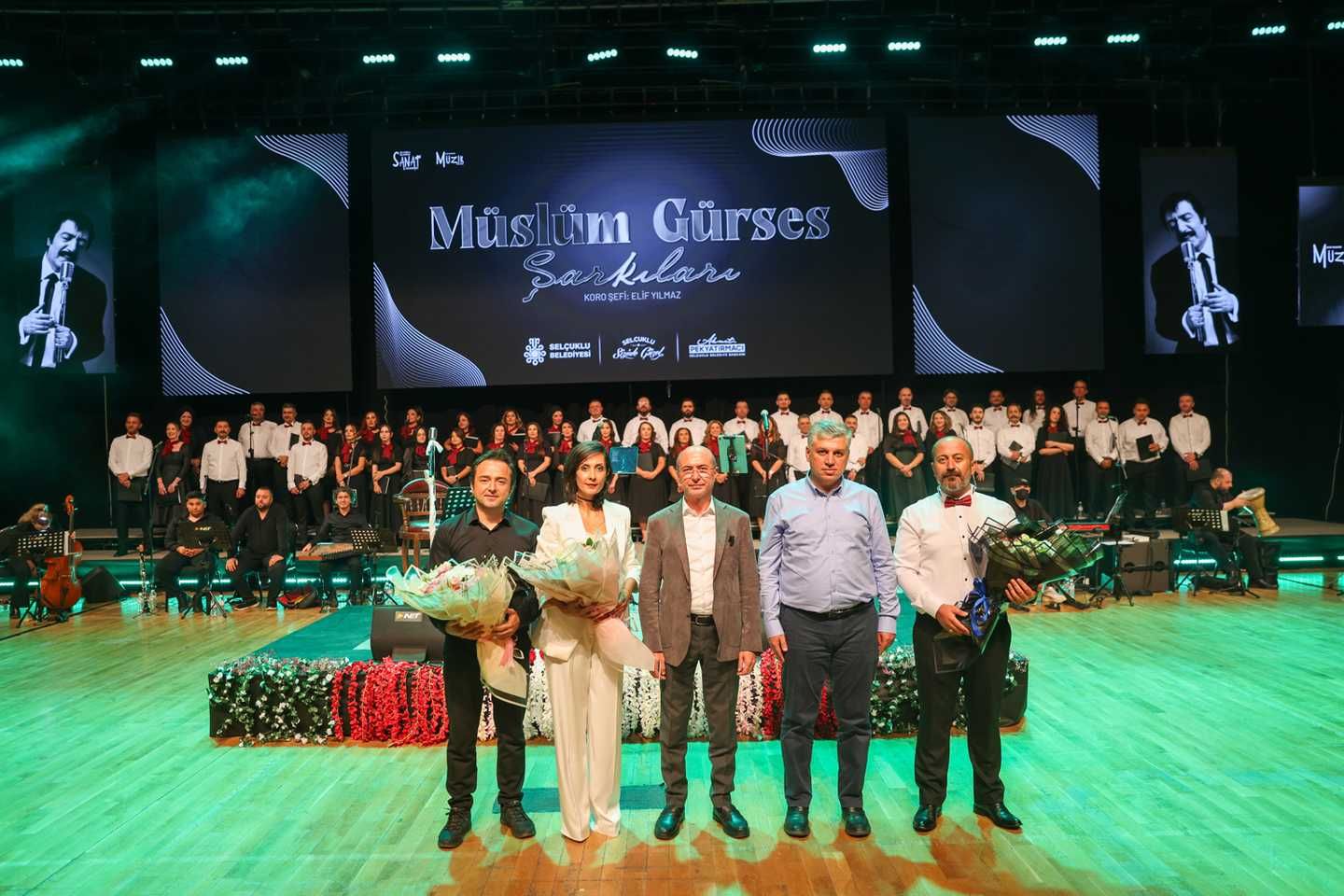 “Müslüm Gürses Şarkıları” Konseri Unutulmaz Bir Akşam Yaşattı