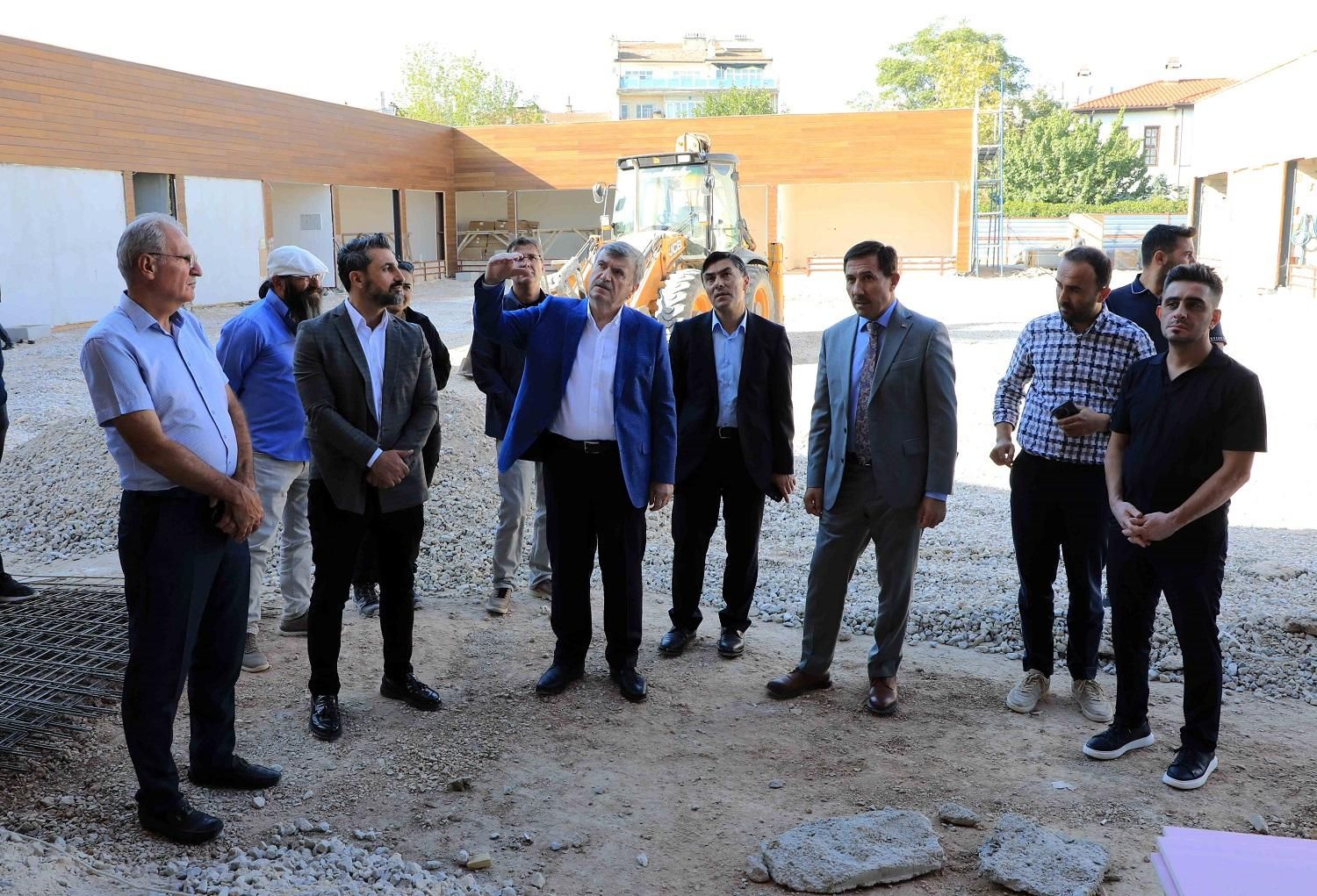 Tahir Akyürek Ve Hasan Kılca Karatay Arastası Ve Engelsiz Yaşam Merkezi’nde İncelemelerde Bulundu
