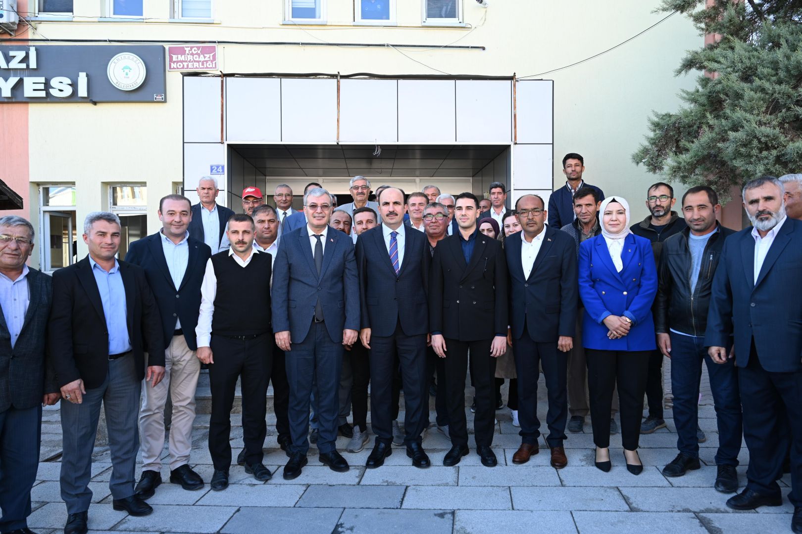 Başkan Altay Halkapınar ve Emirgazi’yi Ziyaret Etti