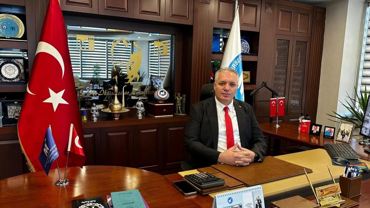 Başkan Halil Bıçakçı: “Cumhuriyet, Bağımsızlığımızın ve Özgürlüğümüzün Sembolüdür”