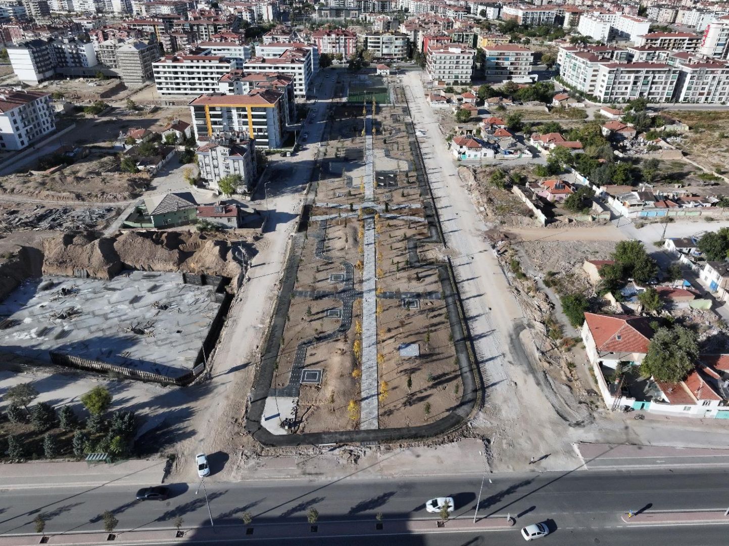 Çimenlik Mahalle Parkı’nda sona doğru
